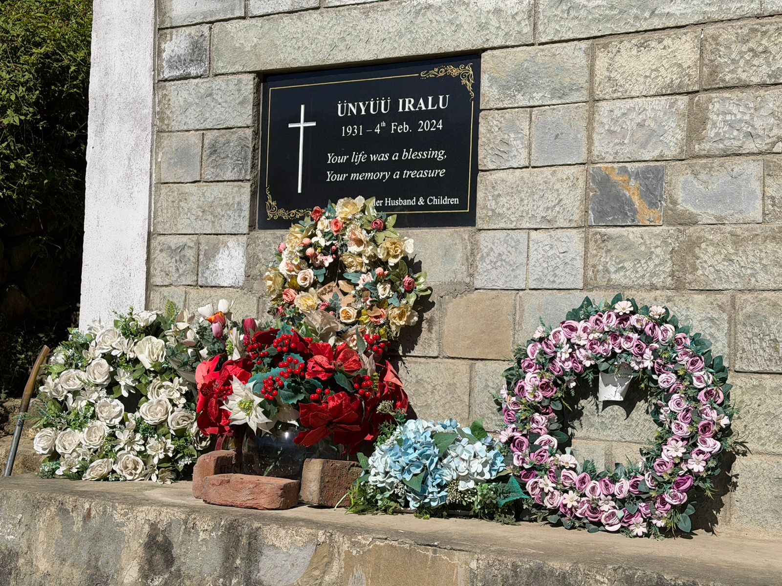 WhatsApp Image 2025-12-06 at 6.35.59 PM (1)